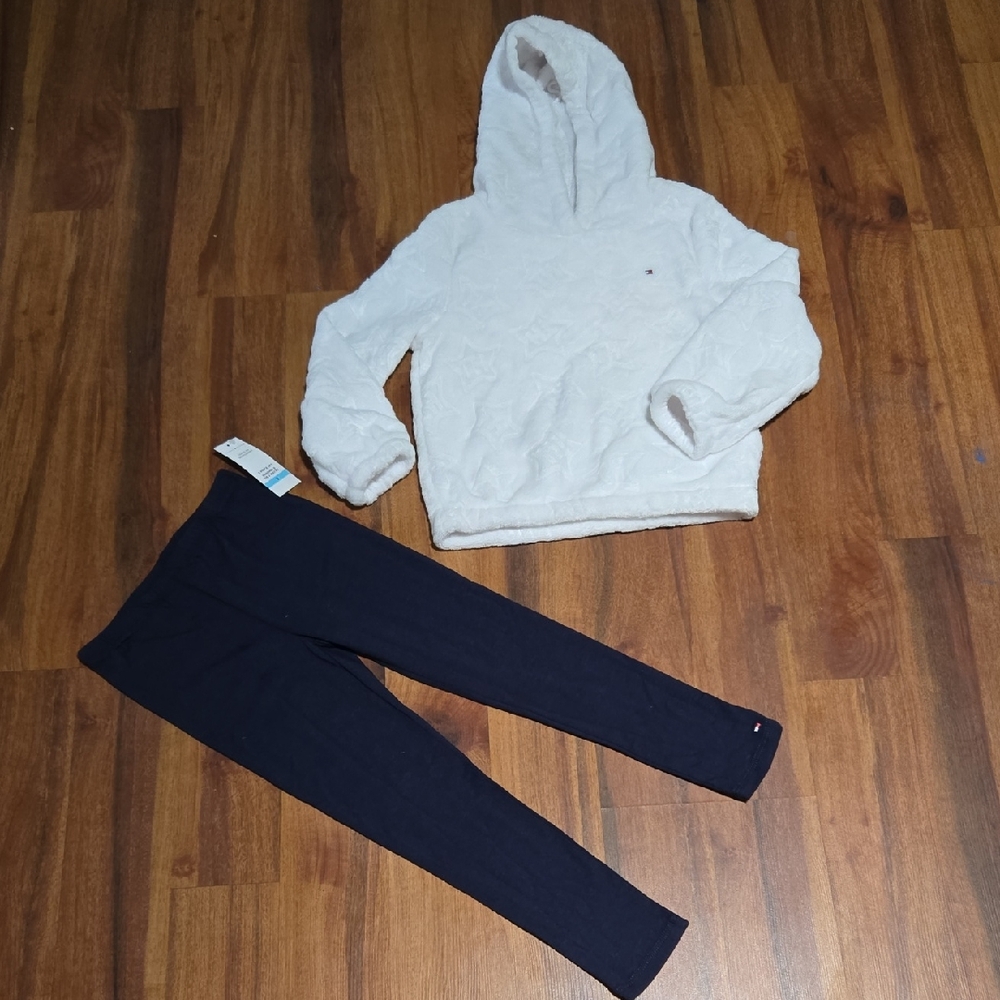 Tommy Hilfiger SET OUTFIT WHITE HOODIE + NAVY leggings Size 5 NWT GIRLS